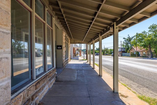 23654 W Hwy 290, Harper, TX 78631