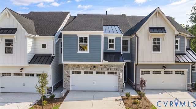 17306 Alana Dr, Moseley, VA 23120