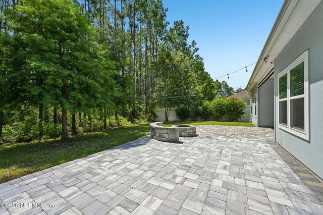 272 PRINCE ALBERT Avenue, St. Johns, FL 32259