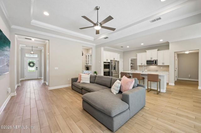 272 PRINCE ALBERT Avenue, St. Johns, FL 32259