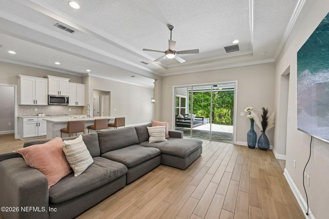 272 PRINCE ALBERT Avenue, St. Johns, FL 32259