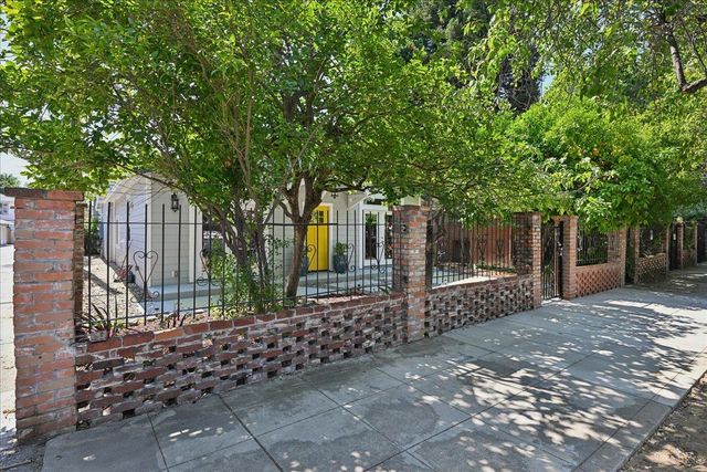 1917 6th St, Sacramento, CA 95811