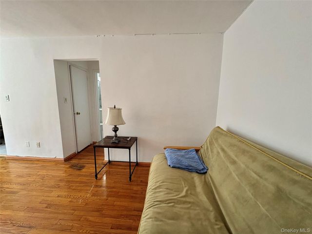 67-50 Thornton Pl 2U, Forest Hills, NY 11375