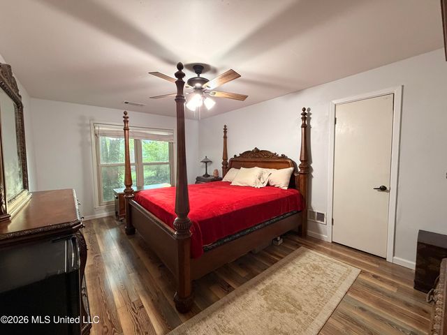 4480 Douglas Drive, Olive Branch, MS 38654