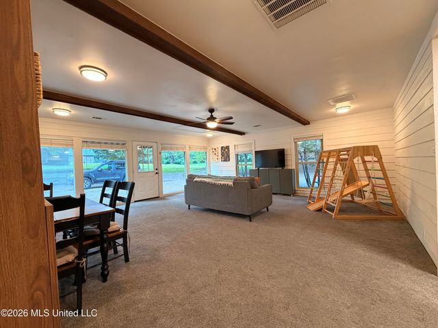 4480 Douglas Drive, Olive Branch, MS 38654