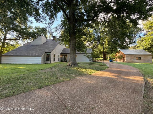 4480 Douglas Drive, Olive Branch, MS 38654