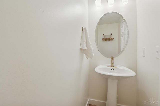 3006 Illinois Avenue, Middletown, OH 45042