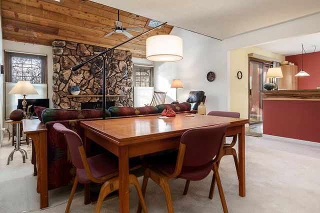 5055 WOODLAKE Drive 1, Loves Park, IL 61111