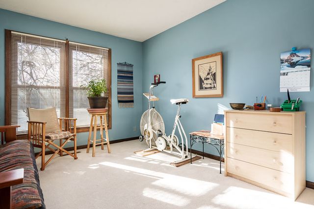 5055 WOODLAKE Drive 1, Loves Park, IL 61111