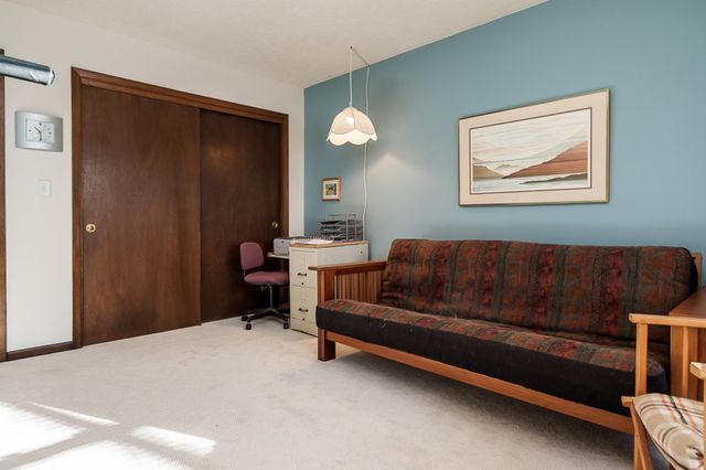 5055 WOODLAKE Drive 1, Loves Park, IL 61111