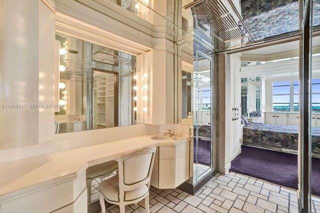 5660 Collins Ave 11E, Miami Beach, FL 33140