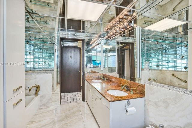 5660 Collins Ave 11E, Miami Beach, FL 33140