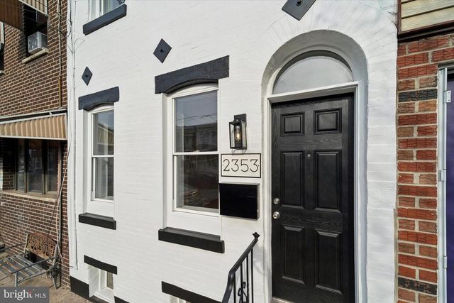 2353 E HUNTINGDON ST, Philadelphia, PA 19125