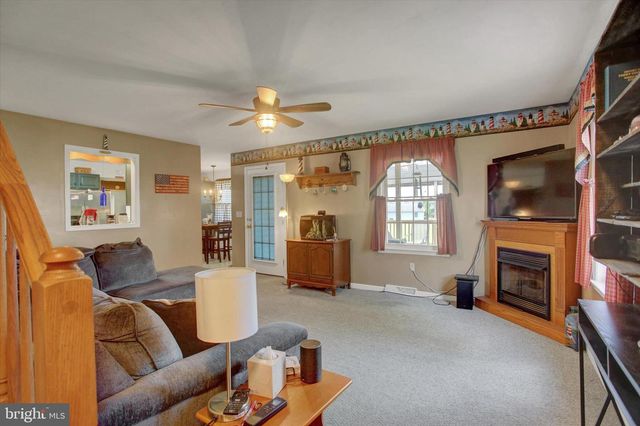 322 ELMONT CIRCLE, Shippensburg, PA 17257