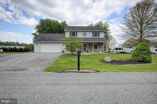 322 ELMONT CIRCLE, Shippensburg, PA 17257