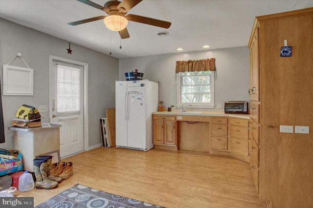 322 ELMONT CIRCLE, Shippensburg, PA 17257