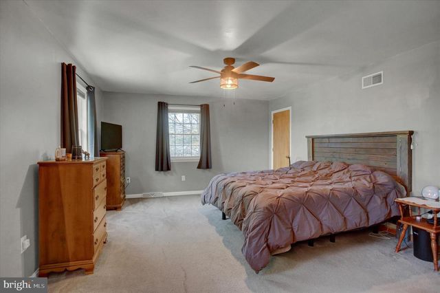 322 ELMONT CIRCLE, Shippensburg, PA 17257