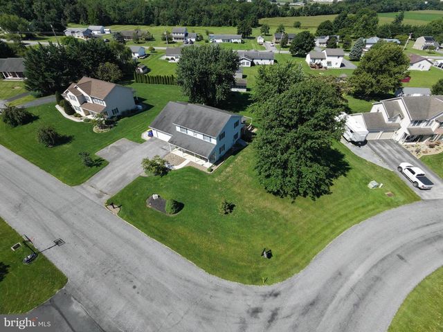 322 ELMONT CIRCLE, Shippensburg, PA 17257