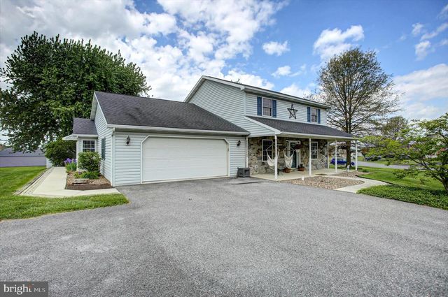 322 ELMONT CIRCLE, Shippensburg, PA 17257
