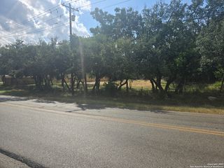 1142 Hidden Fawn, Canyon Lake, TX 78133