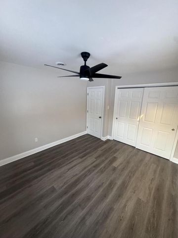 13010 W Honey LANE, New Berlin, WI 53151