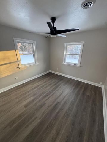 13010 W Honey LANE, New Berlin, WI 53151