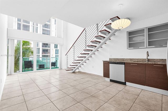 41 SE 5th St 406, Miami, FL 33131