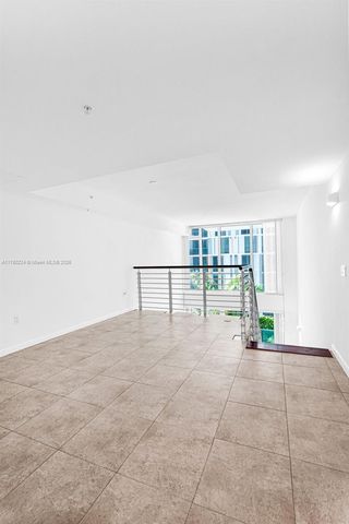 41 SE 5th St 406, Miami, FL 33131