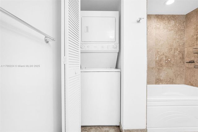 41 SE 5th St 406, Miami, FL 33131