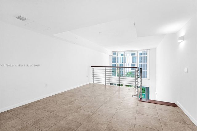 41 SE 5th St 406, Miami, FL 33131