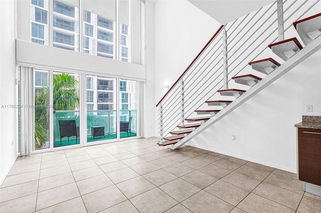 41 SE 5th St 406, Miami, FL 33131