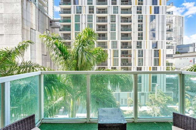 41 SE 5th St 406, Miami, FL 33131