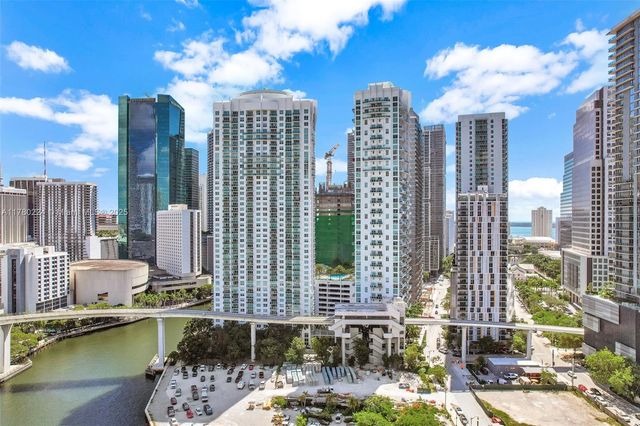 41 SE 5th St 406, Miami, FL 33131