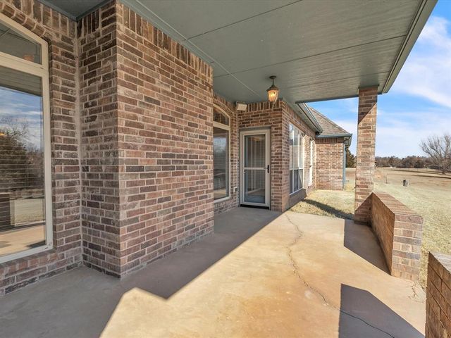 7250 Falcon Ridge, Edmond, OK 73034