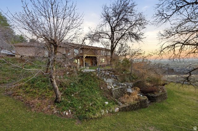 933 NORTHERN HILLS CIR, Bountiful, UT 84010