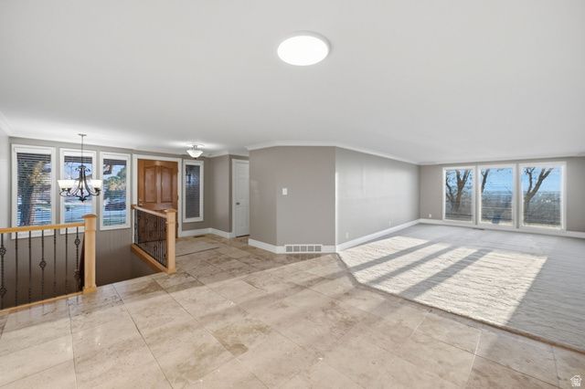 933 NORTHERN HILLS CIR, Bountiful, UT 84010