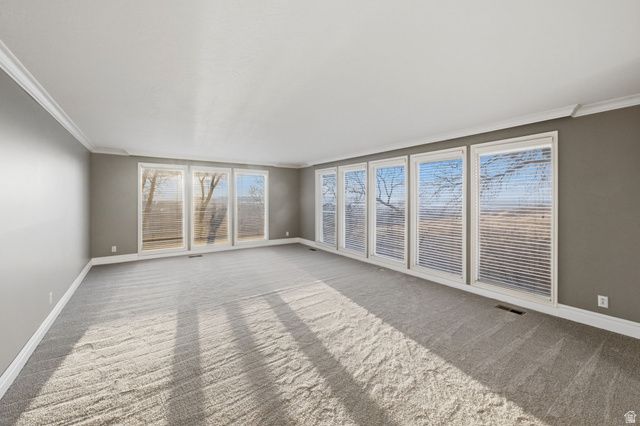 933 NORTHERN HILLS CIR, Bountiful, UT 84010