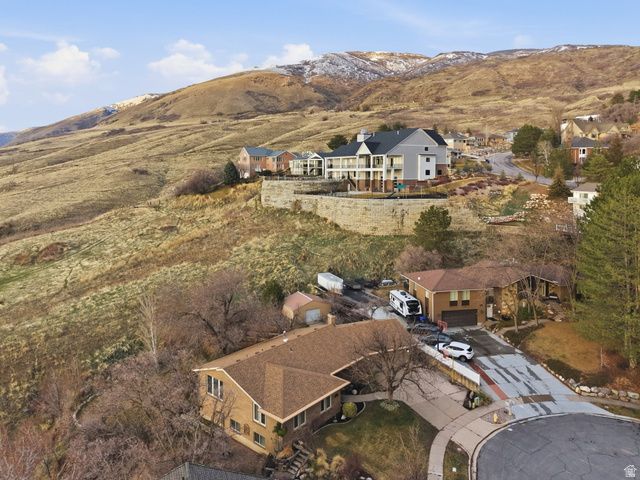 933 NORTHERN HILLS CIR, Bountiful, UT 84010