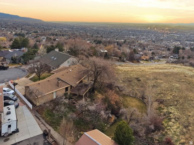 933 NORTHERN HILLS CIR, Bountiful, UT 84010