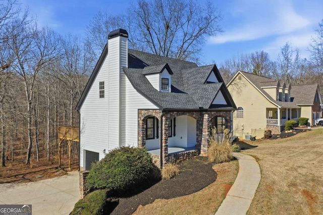 5975 Windsor Creek Drive, Douglasville, GA 30135