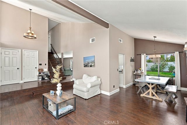 2065 W Ontario, Corona, CA 92882