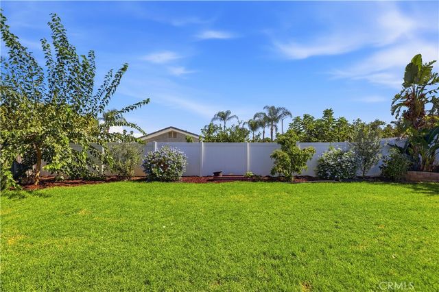 2065 W Ontario, Corona, CA 92882