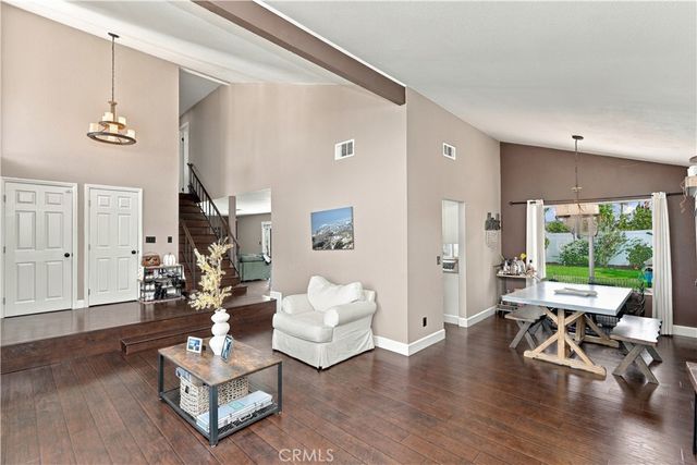 2065 W Ontario, Corona, CA 92882