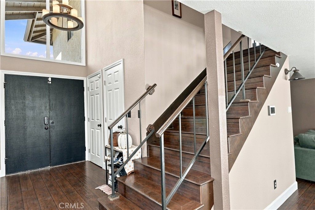 2065 W Ontario, Corona, CA 92882 — photo 3