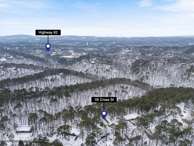 1 B. Cross Street, Eureka Springs, AR 72632