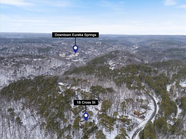 1 B. Cross Street, Eureka Springs, AR 72632