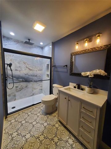 1 B. Cross Street, Eureka Springs, AR 72632