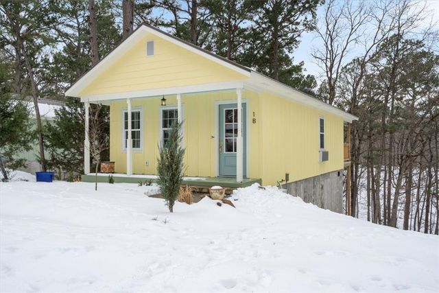 1 B. Cross Street, Eureka Springs, AR 72632