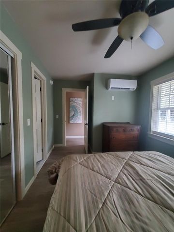 1 B. Cross Street, Eureka Springs, AR 72632