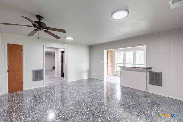 3534 US Highway 90a, Gonzales, TX 78629